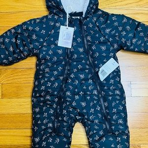 Jessica Simpson Baby Winter Snowsuit – 
12 M , color black